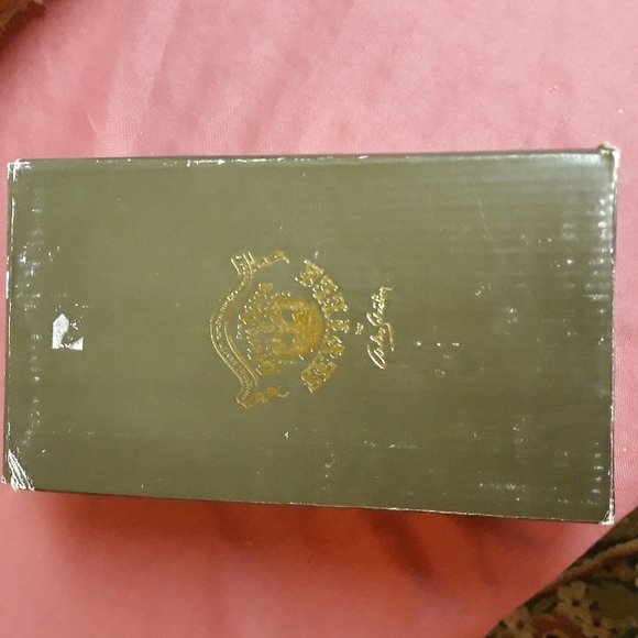 Nwt vintage bride and groom from left on figurines - Picture 5 of 7